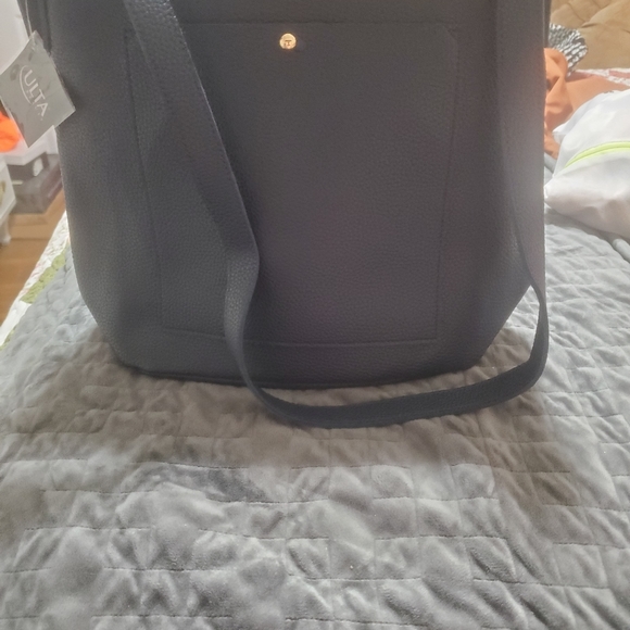 Purse - Picture 2 of 7